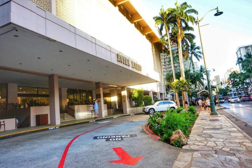 Апартаменты 1508- Heart Of Waikiki With Kitchen-Free Parking-King Bed-Corner Unit Гонолулу Экстерьер фото
