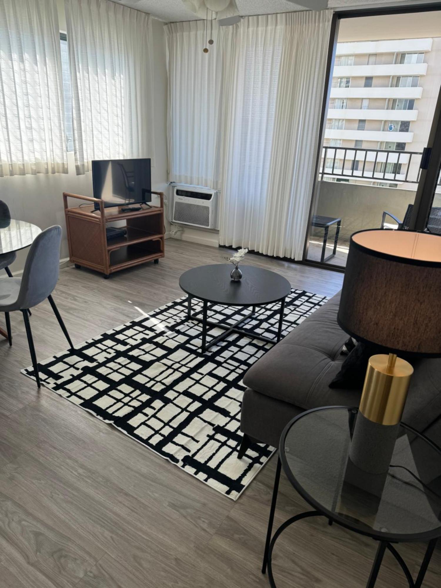 Апартаменты 1508- Heart Of Waikiki With Kitchen-Free Parking-King Bed-Corner Unit Гонолулу Экстерьер фото